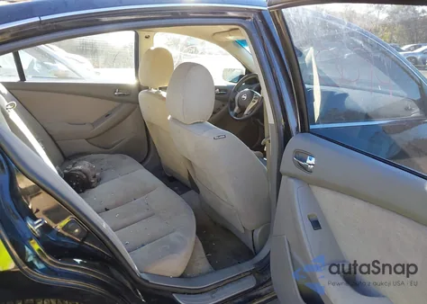 2011 Nissan Altima 2.5 S z USA, uszkodzony, nr VIN 1N4AL2AP7BN479578